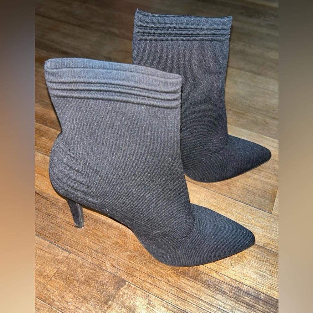Black Heeled Boots with Pointed Toe and Stiletto Heel